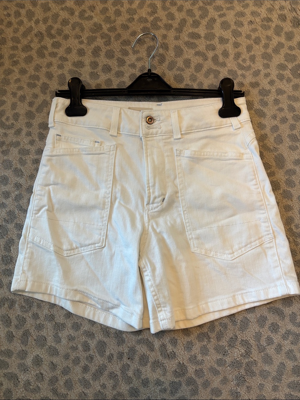 The Wanderer Denim Shorts by Pilcro - Picture 5 of 15